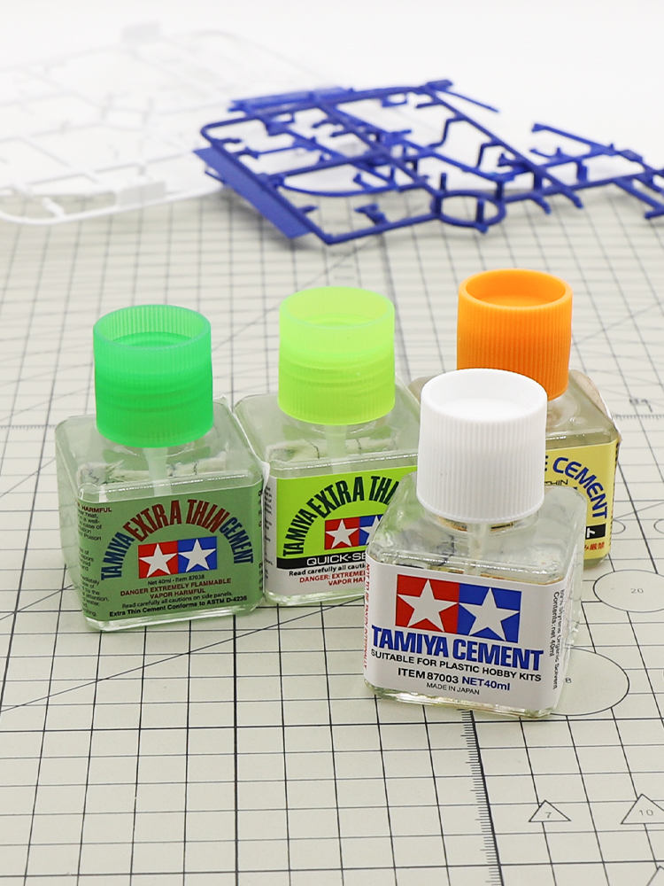 Tamiya Liquid Cement for Model - огляд і ціна Tamiya Model Paint Set